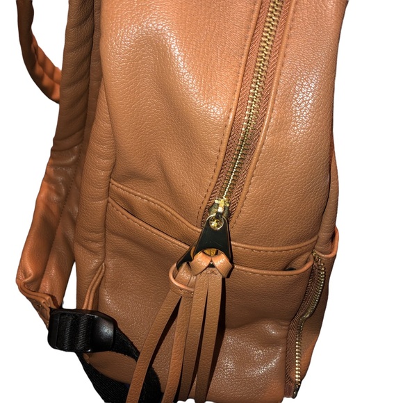 Faux Leather backpack - Picture 3 of 8